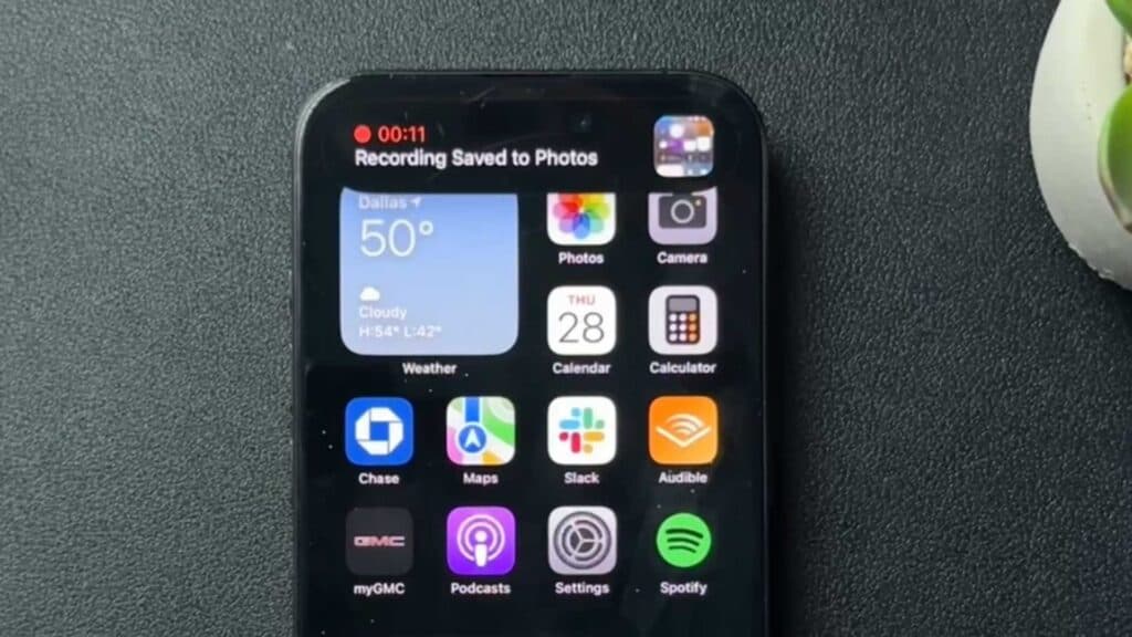 _How to Screen Record on an iPhone (iPhone 16 and Below)